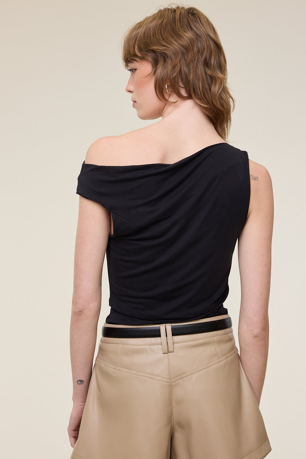 Ami Asymetric Shoulder Top